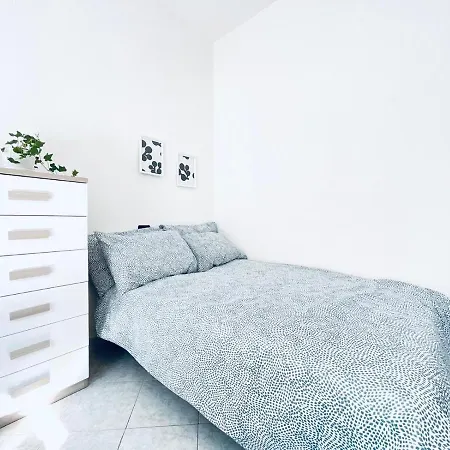 Flat In The Best Navigli Area Lägenhet *